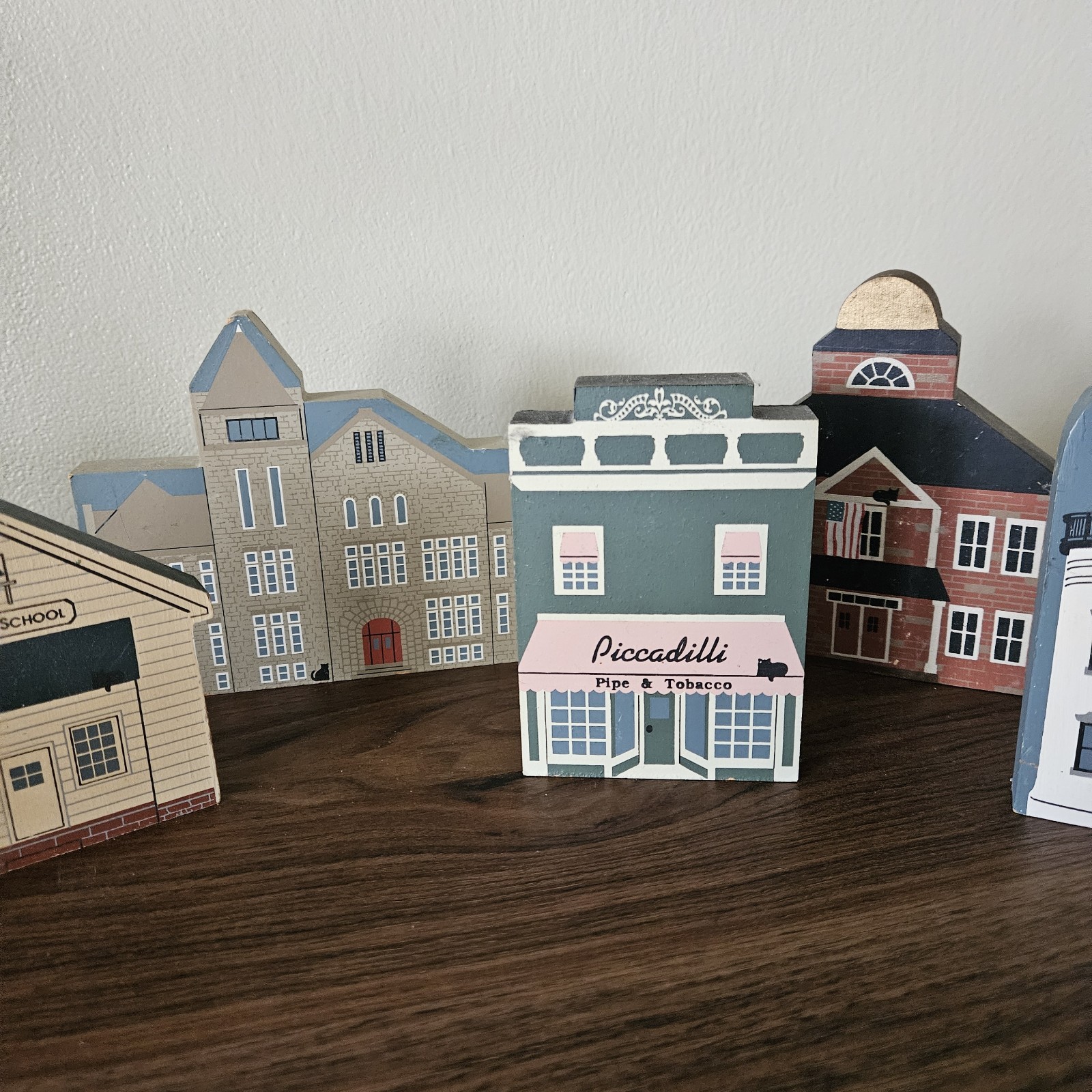 The Cat’s Meow Village – Wood Shelf Sitters – Mt. Airy MD – Lot of 29 by Joline