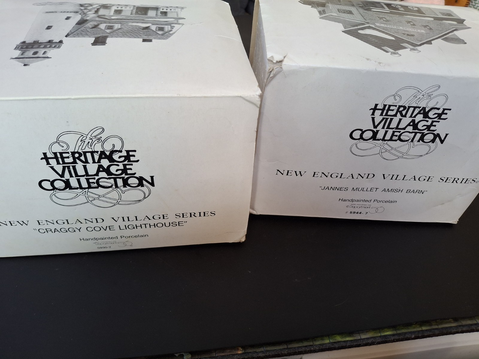 2 DEPT 56 New England Village CRAGGY COVE LIGHTHOUSE & JANNES MULLET AMISH BARN