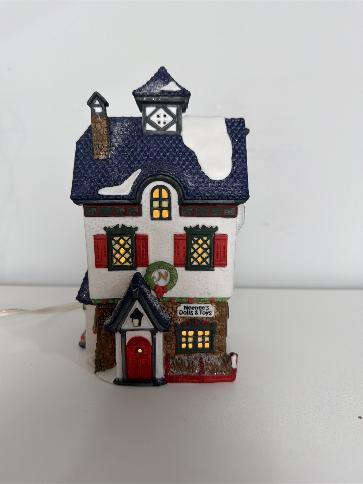 Vtg 1991 Dept 56 North Pole Series Neenee’s Dolls and Toys w/ Light Cord EUC