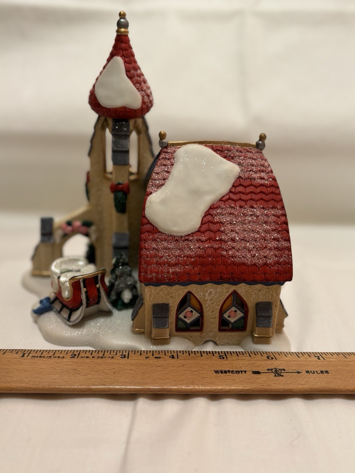 Dept 56 North Pole Elf Land Wedding Bells Chapel #56731 from 2000
