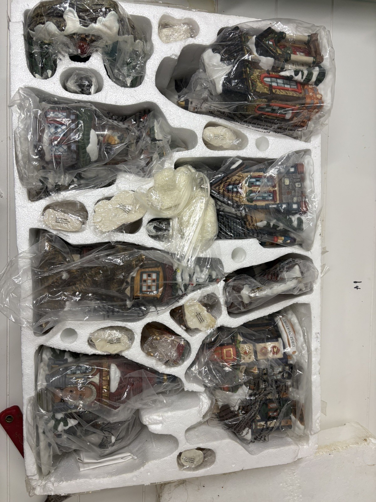 Vtg Kirkland Signature 32-Piece Lighted Christmas Village Set #59979