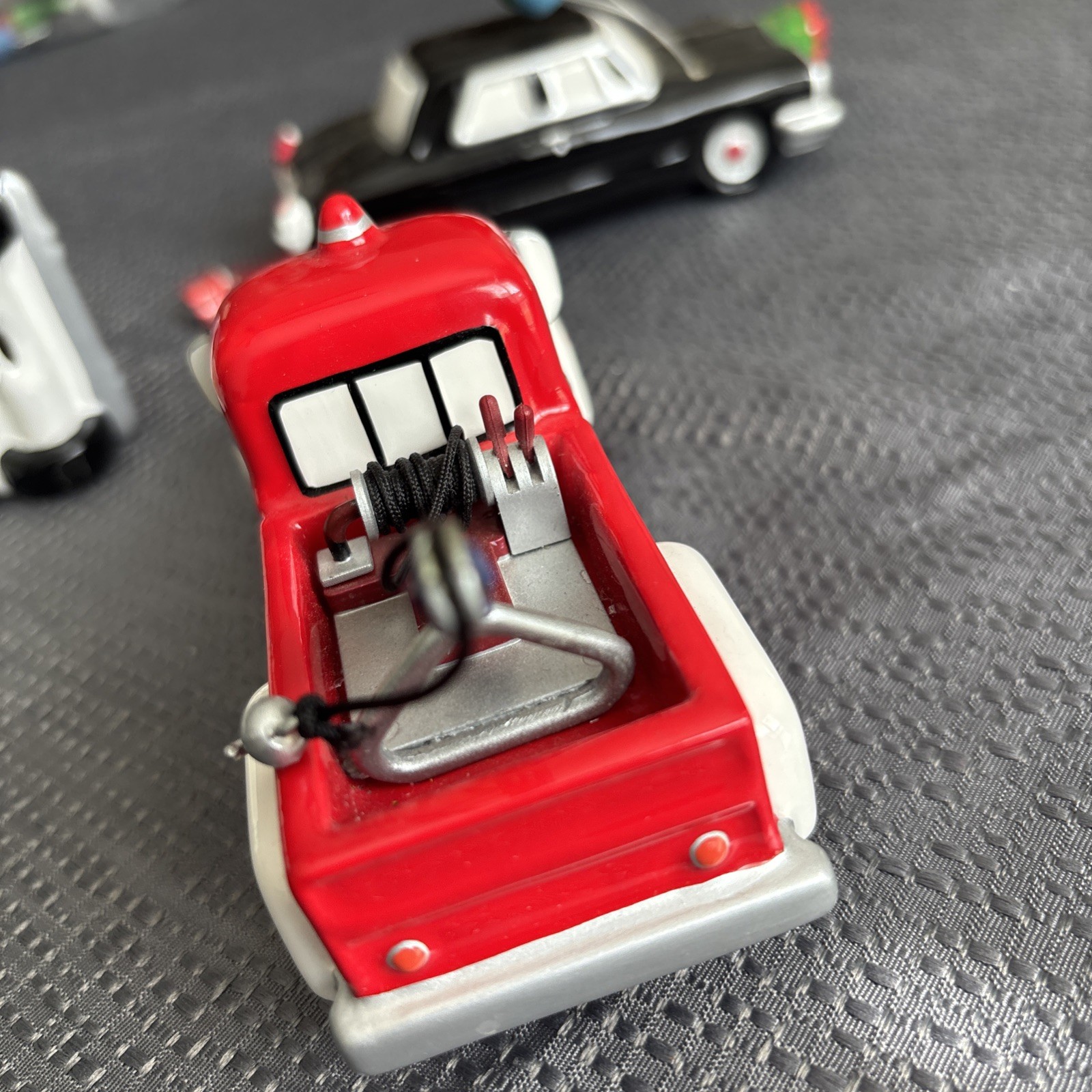 Department 56 Lot Of 3 Snow Village Vehicles Tow Truck, Fire Truck Just Married