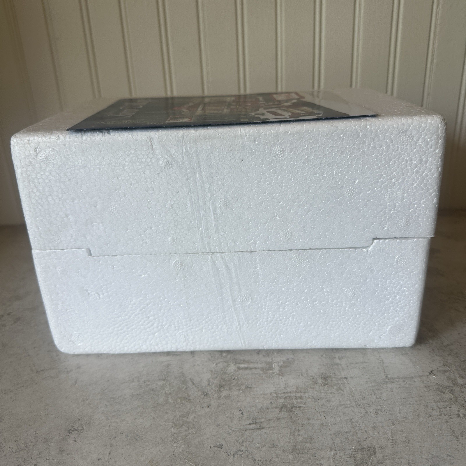 Department 56 Starbucks Coffee Shop Snow Village w/ Box and Light 1995 Christmas