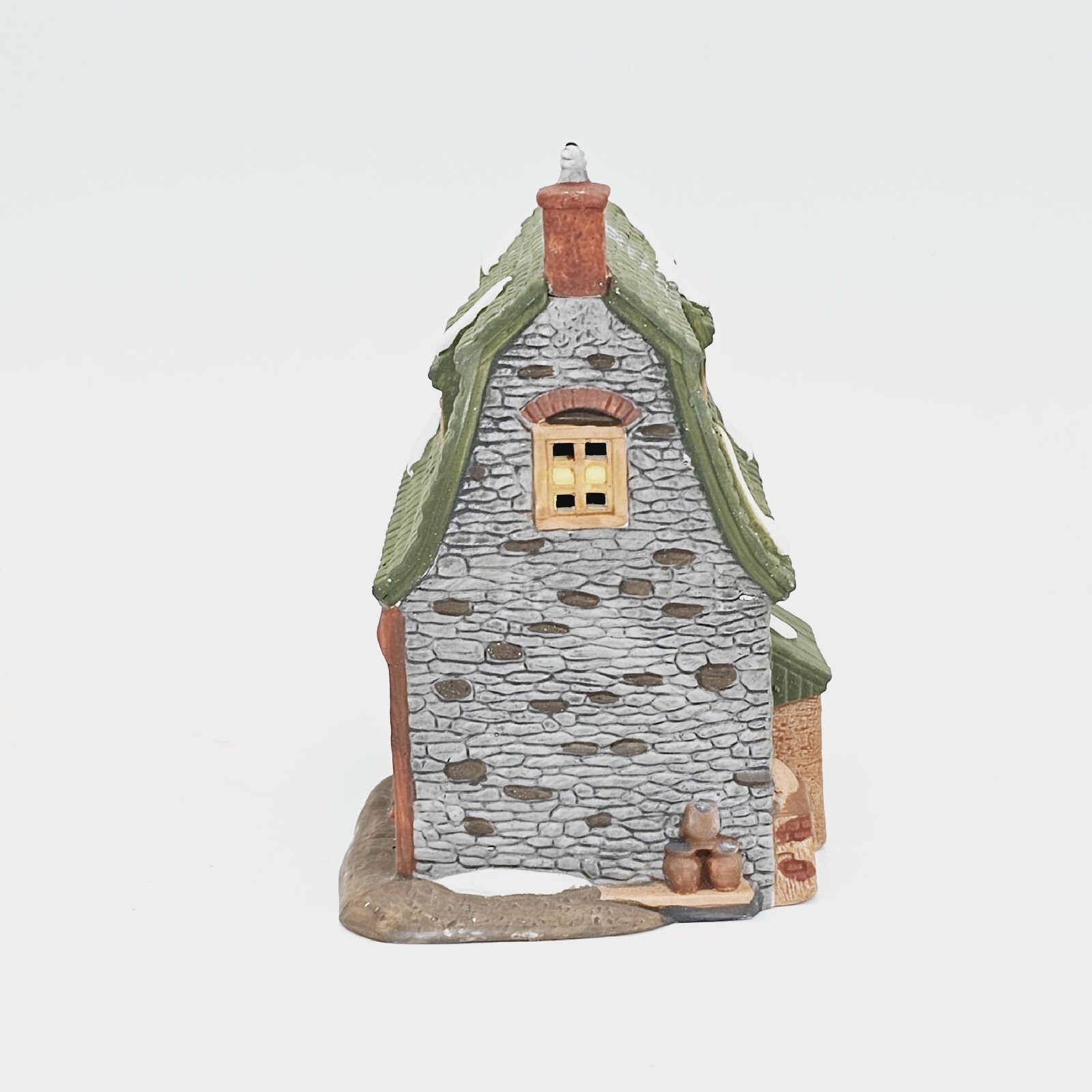 Dept 56 White Horse Bakery Dickens Village Heritage Series Lighted 5926-9