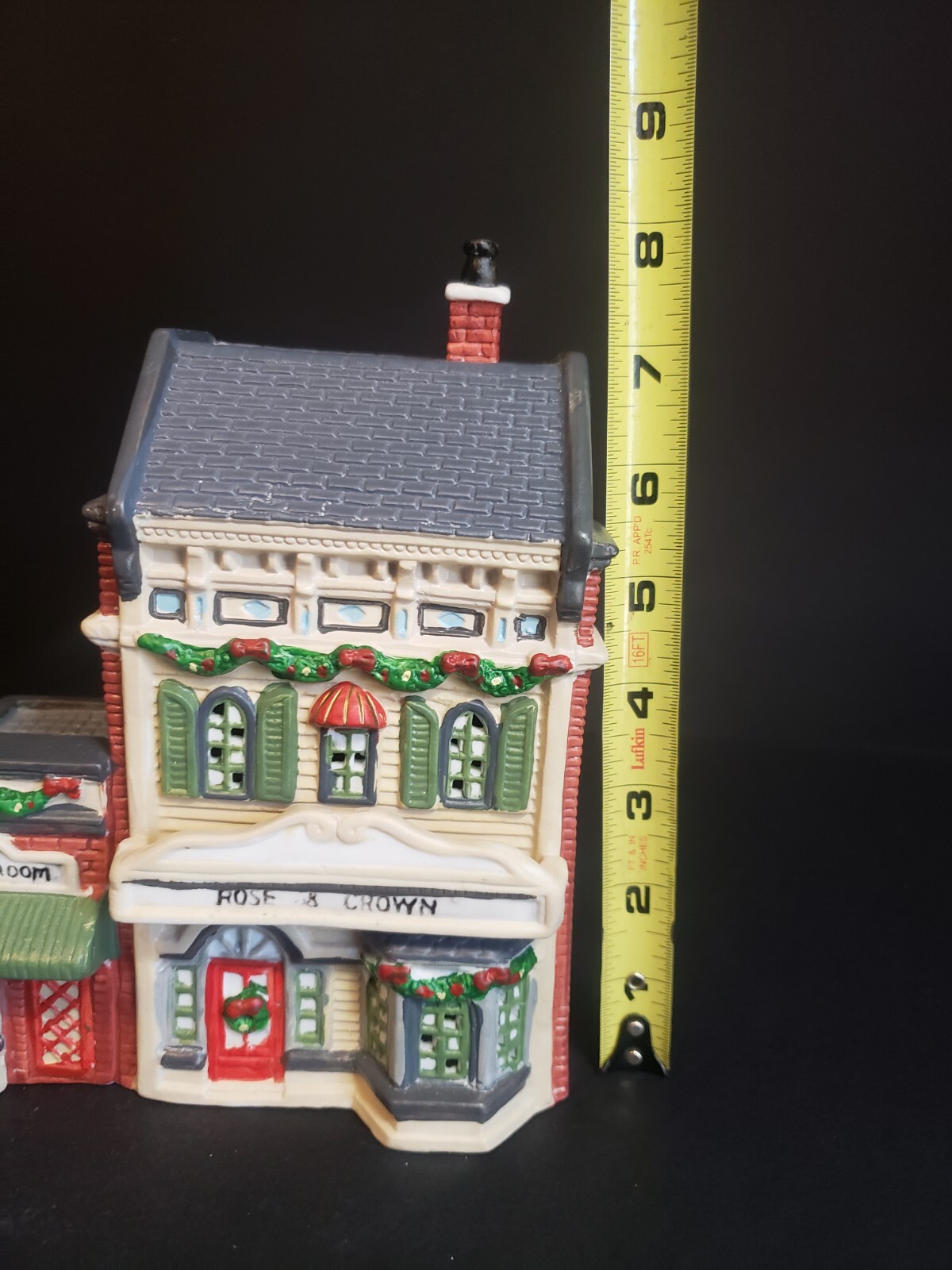 Heartland Valley Village Dickens Keepsakes Christmas Village Pub and Shop Store