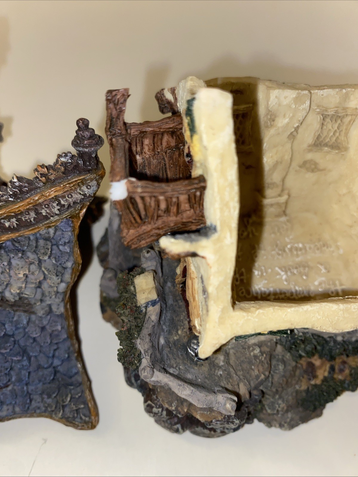Boyd’s Bearly Built Village Wilson’s Books Style# 19022 1st Ed Bookshop Figurine