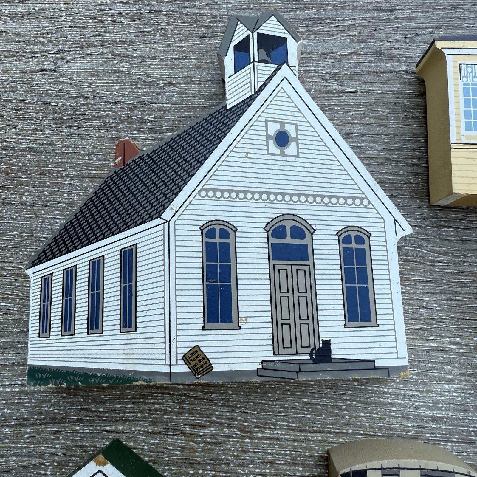 The Cat’s Meow Lot of 6 Village Pieces – Christmas, Amish, Annapolis, Birthday