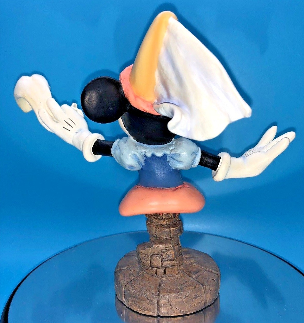 Disney’s Enesco Grand Jester Bust – PRINCESS MINNIE Statue/Figure