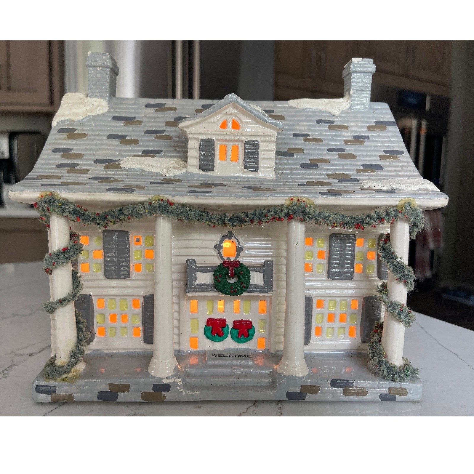 Department 56 Snow Village CUMBERLAND HOUSE Lighted Christmas 54857 unboxed