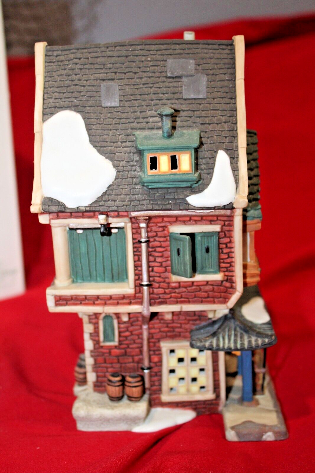 #44 Dept 56 Dickens Village – The China Trader – #56.58447