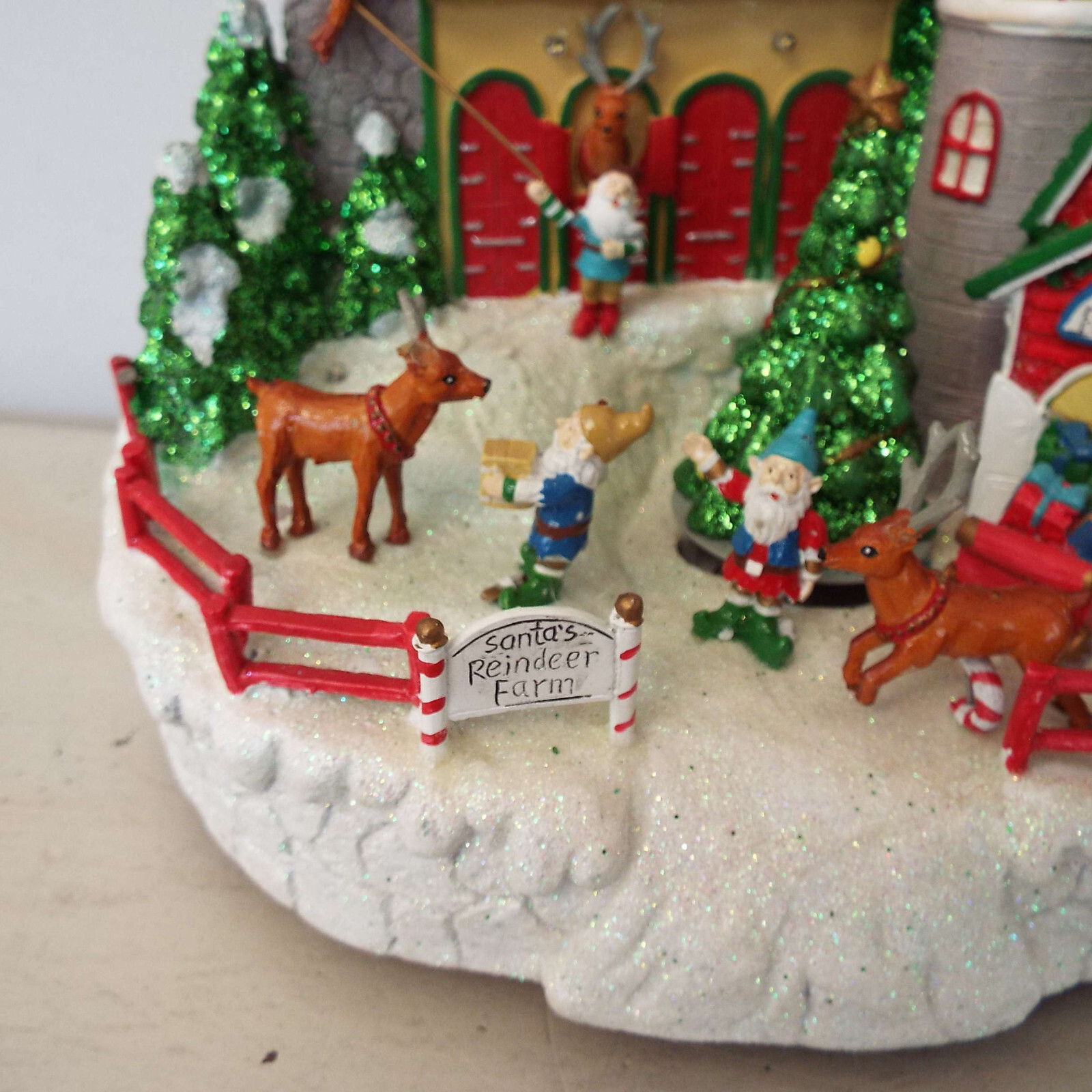Cracker Barrel Animated Musical Reindeer Lodge Christmas NO MUSIC or ADAPTER
