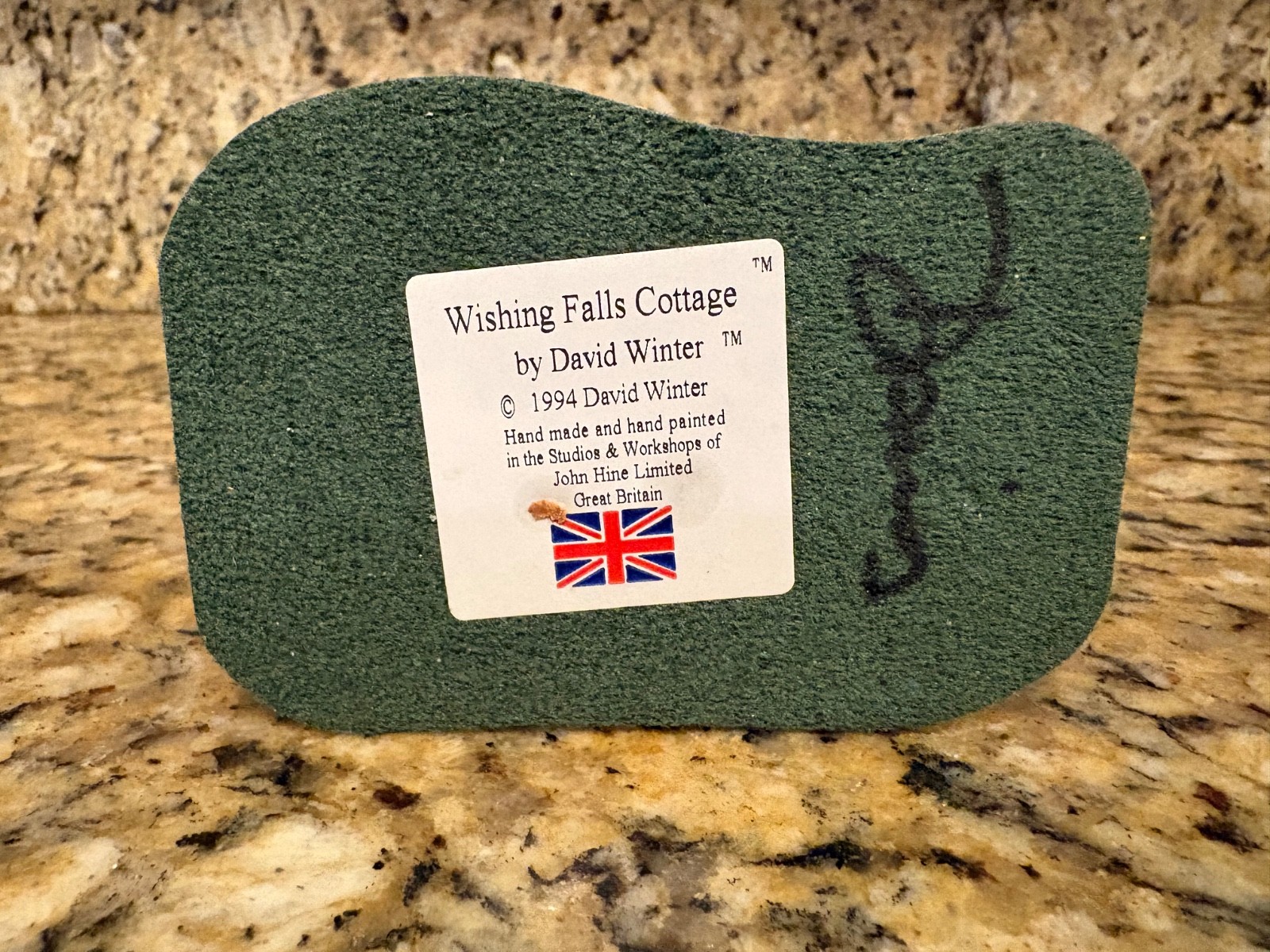 David Winter Cottages Wishing Falls Cottage Signed No Original Box