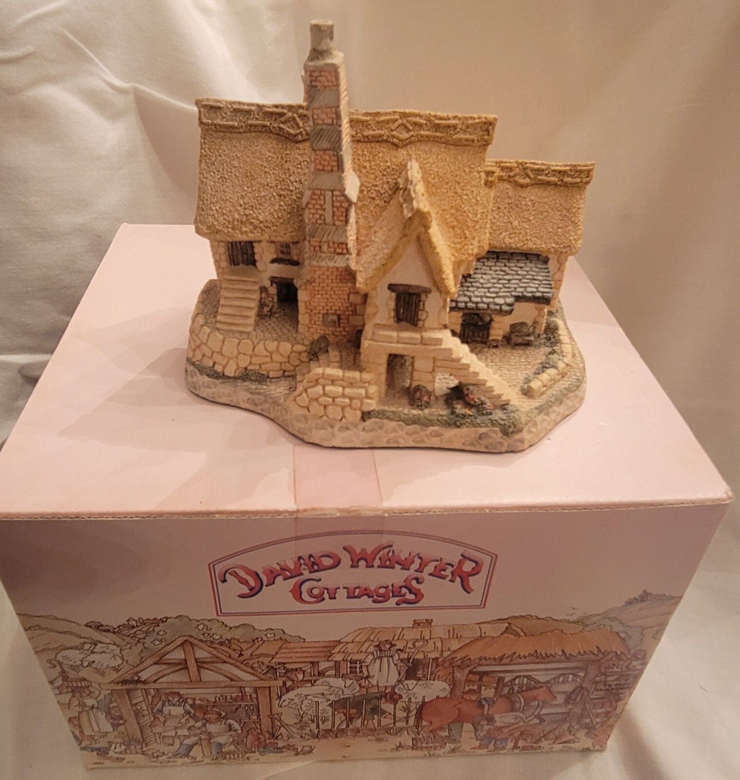 David Winter – West Country Collection – Devon Creamery 1986 Mint Condition