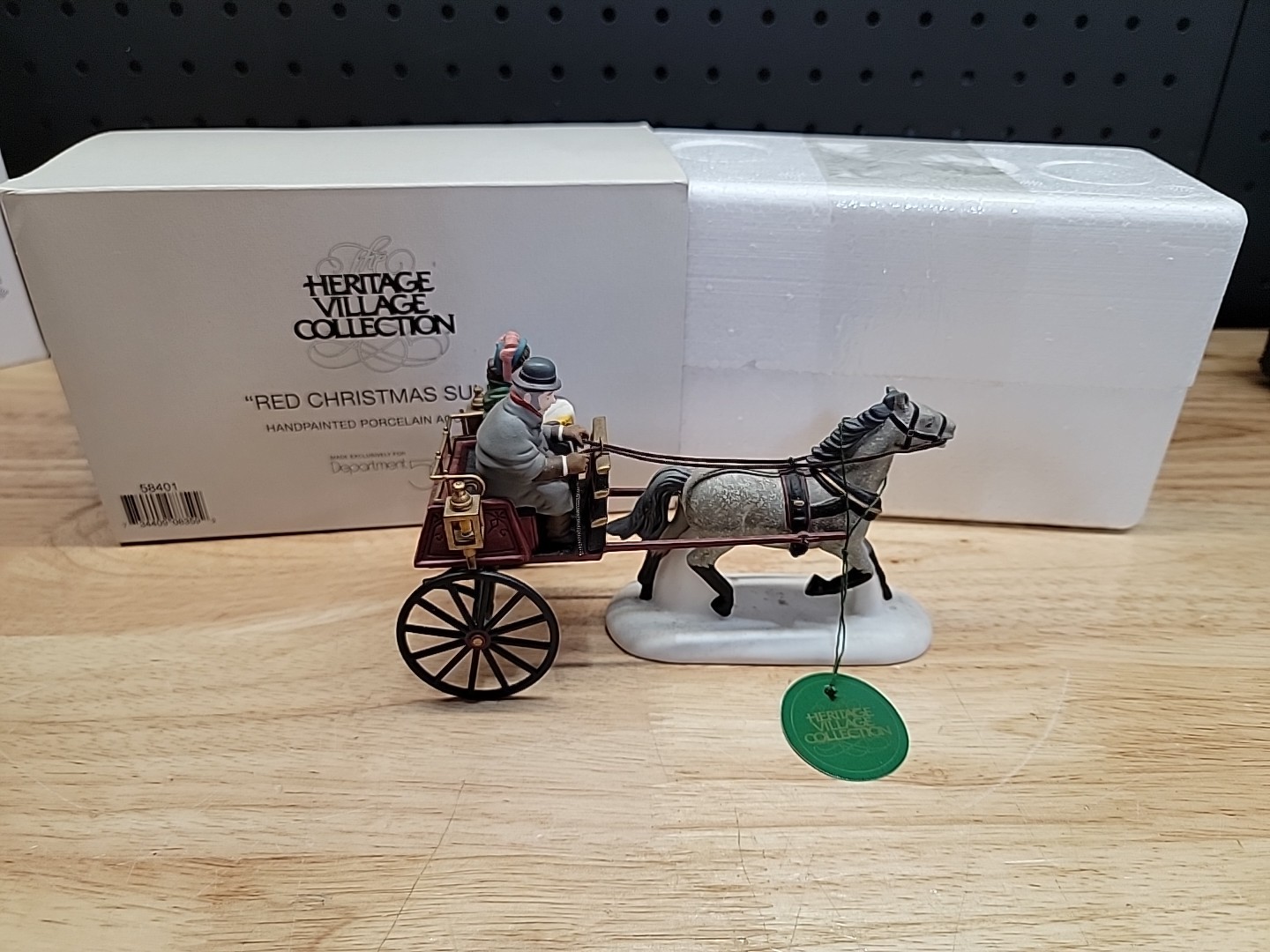 Dept. 56 Heritage Dickens Village 1996 Red Christmas Sulky #58401