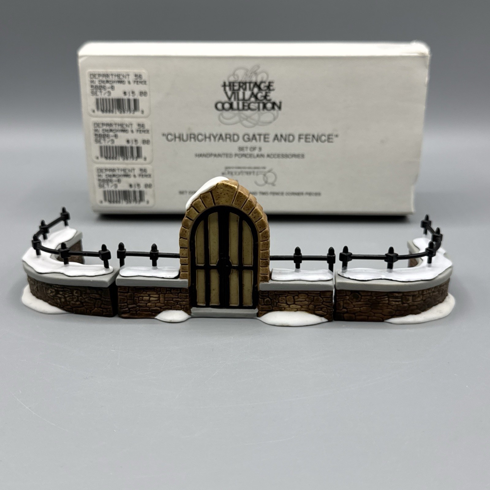 Dept 56 Heritage Village Accessories Churchyard Gate And Fence #5806-8