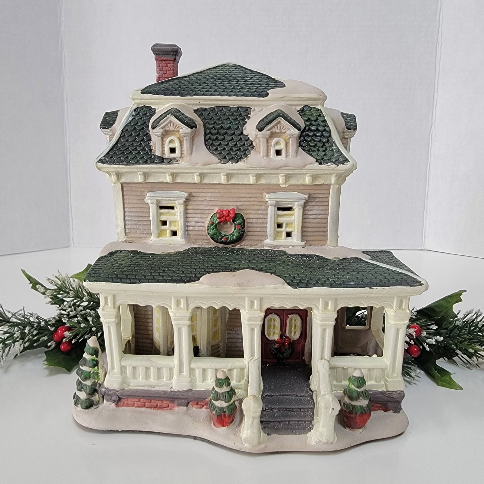 Vintage Victorian~ 2015~ Christmas Village House~ Holiday Decor