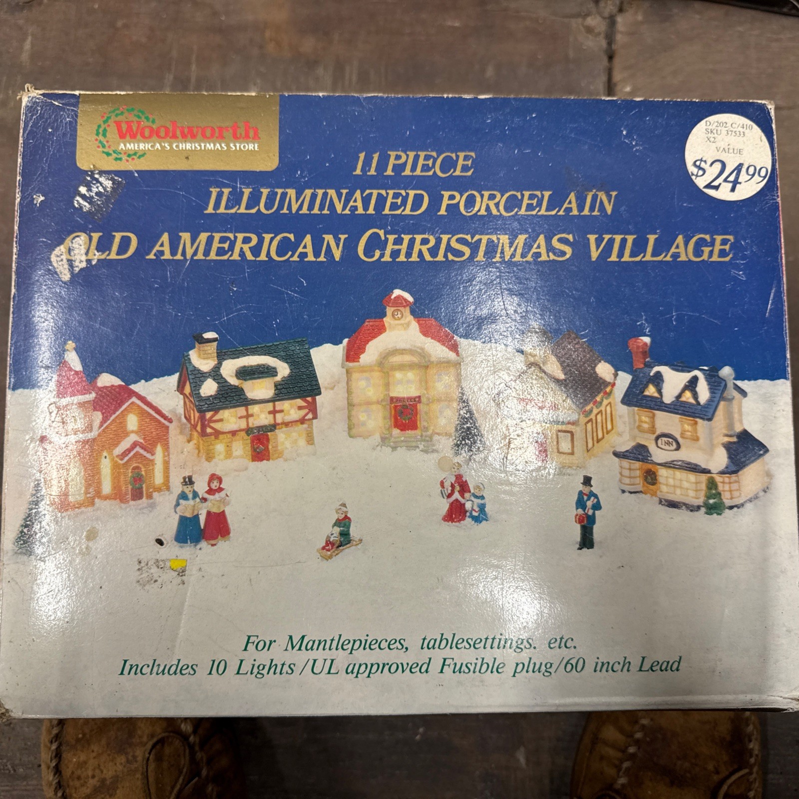 Woolworth Vintage Illuminated 11 Piece Porcelain Old American Christmas Village