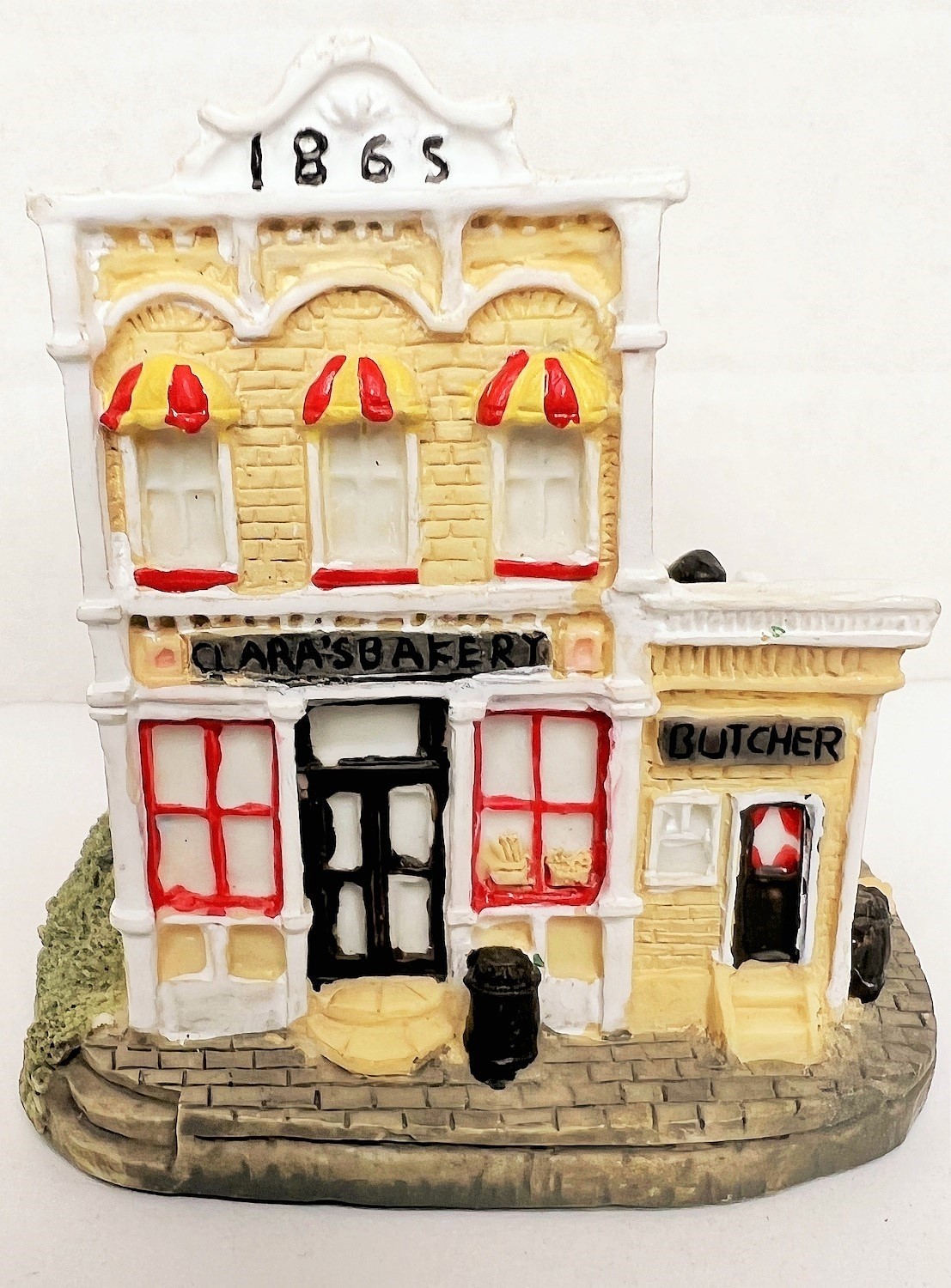 Liberty Falls Village Clara’s Bakery AH00 1996 NO Box