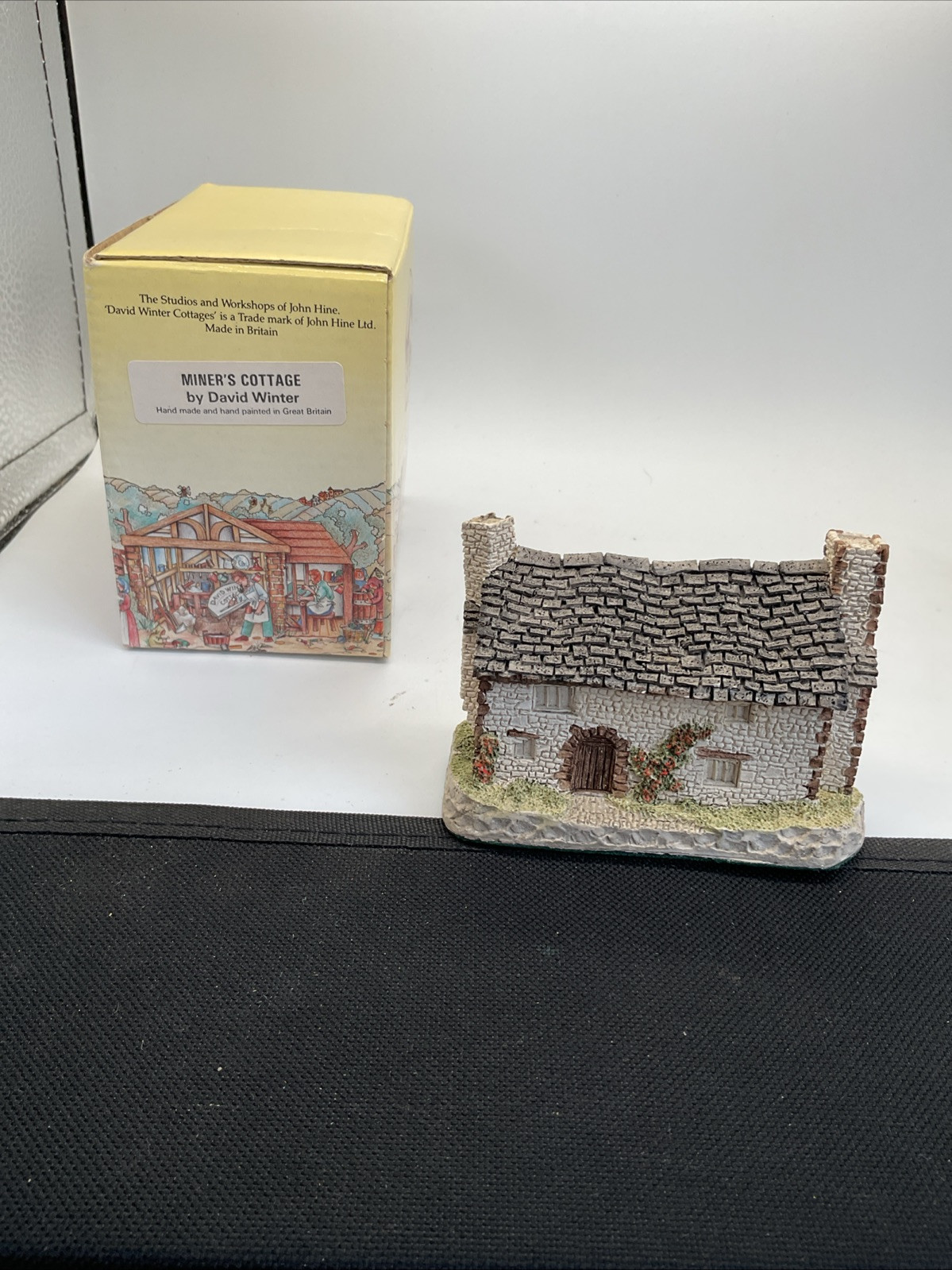 Miner’s Cottage – 1982 David Winter Cottages – Includes Original Box