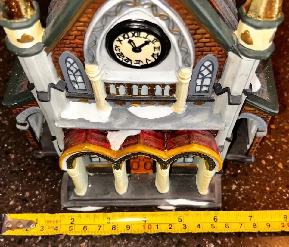 Victorian Village Cathedral Church Grandeur Noel ceramic xmas 2000 Snowy READ