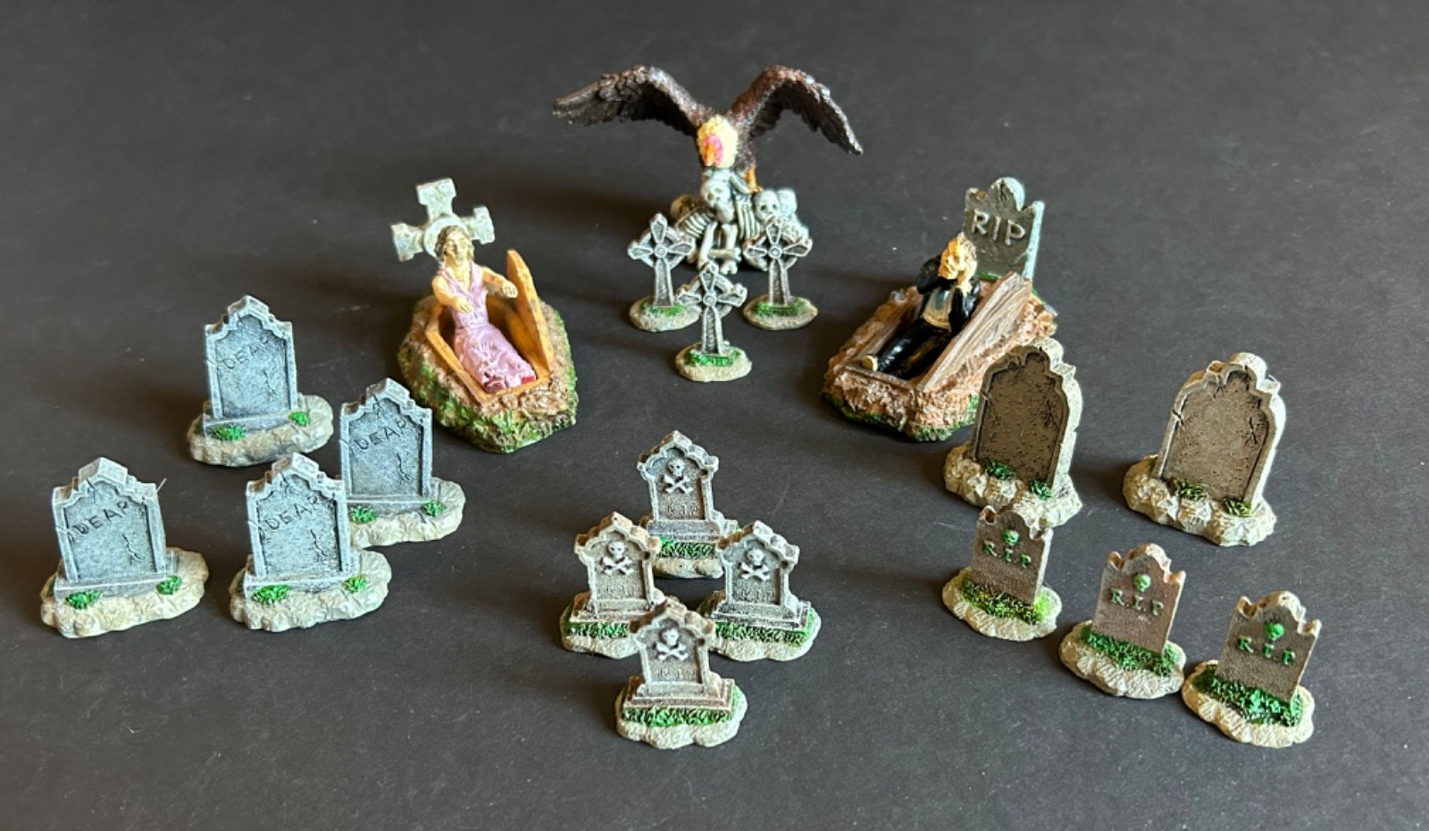 Lemax Coffins Tombstones Vulture Zombies 19 PC Lot Spooky Town Halloween Village