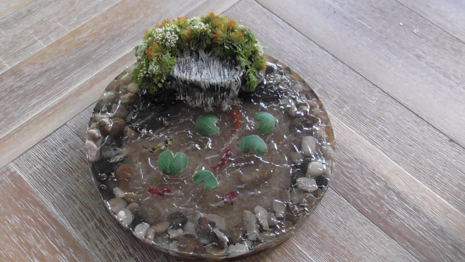 7″ Resin Waterfall Koi Pond for Seasonal Villages Dioramas Fairy Gardens #278