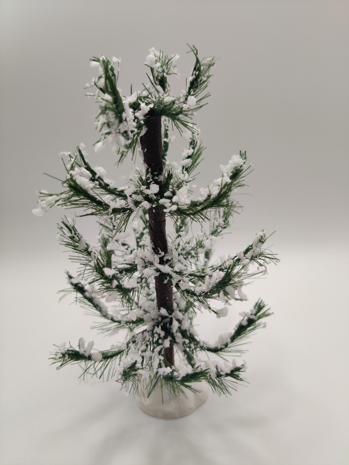 Snowy White Pine Christmas Tree Village Accessory Lemax 6″ 74173
