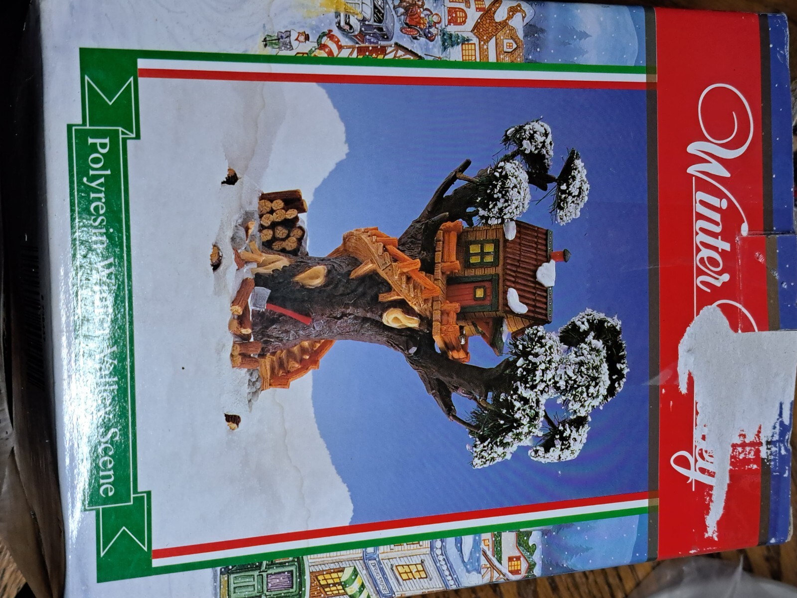 VILLAGE TREE HOUSE WINTER VALLEY 7” H
