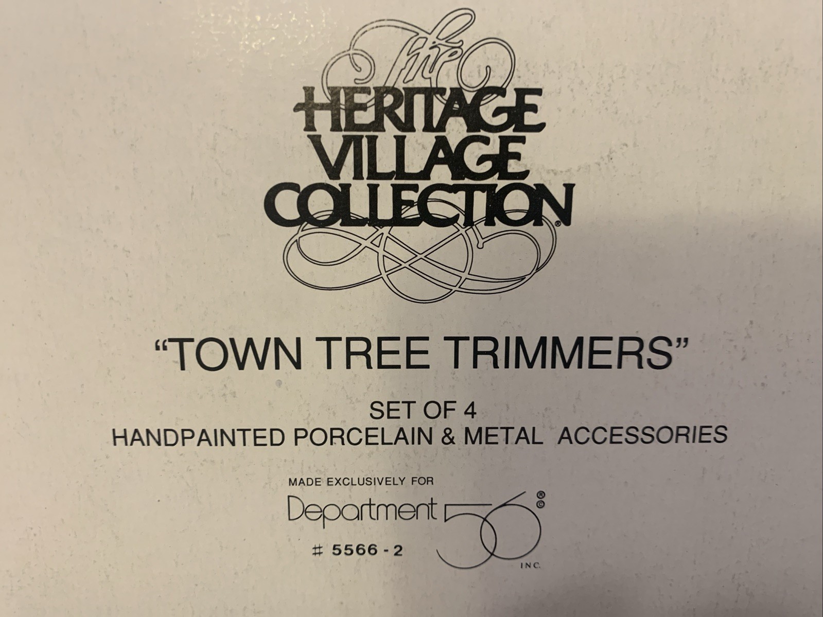 Dept. 56 Town Tree Trimmers Set/4 Retired 2001 Christmas in the City 55662 New