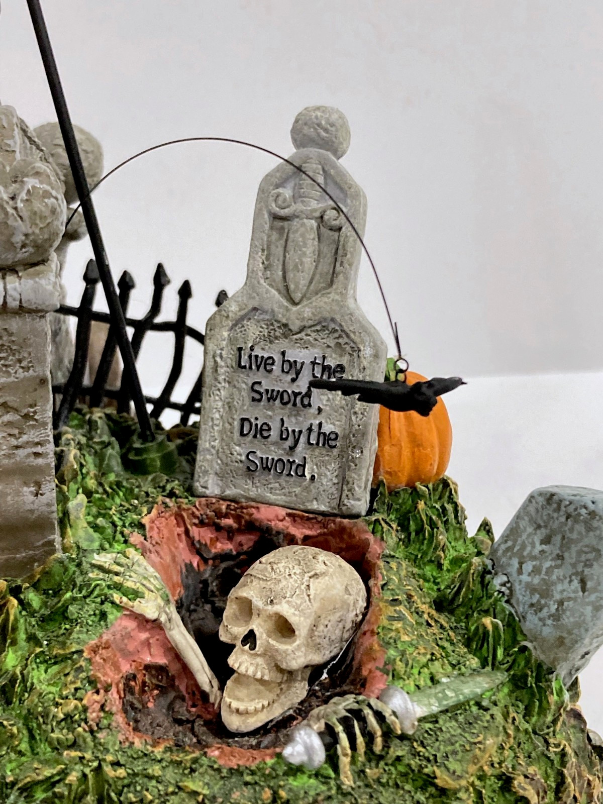 Dept 56 Escape From The Crypt Flying Skeleton Halloween Snow Village Retired