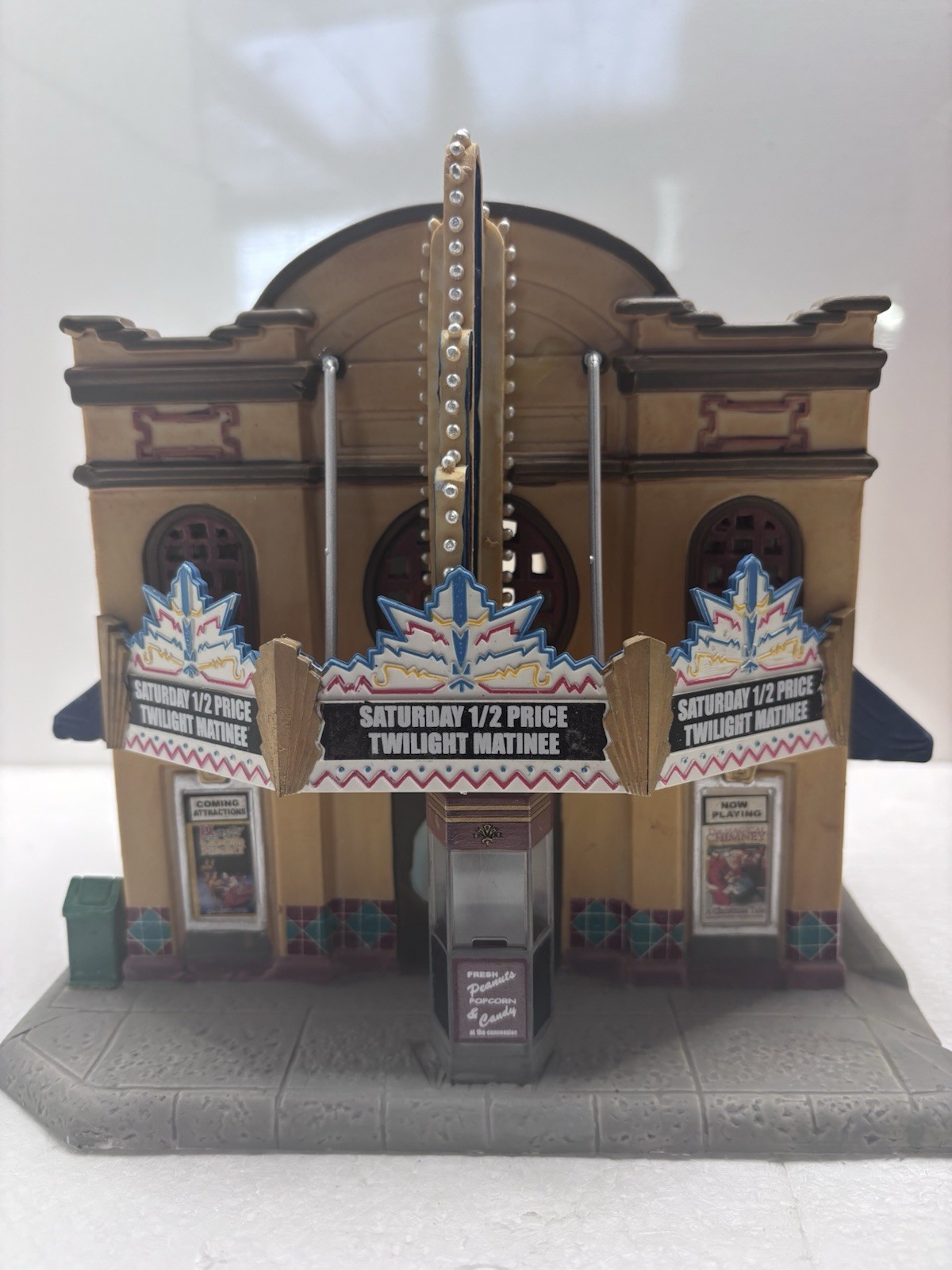 Lemax Porcelain Village Bijou Theater HARVEST CROSSING 95884 RARE No Box