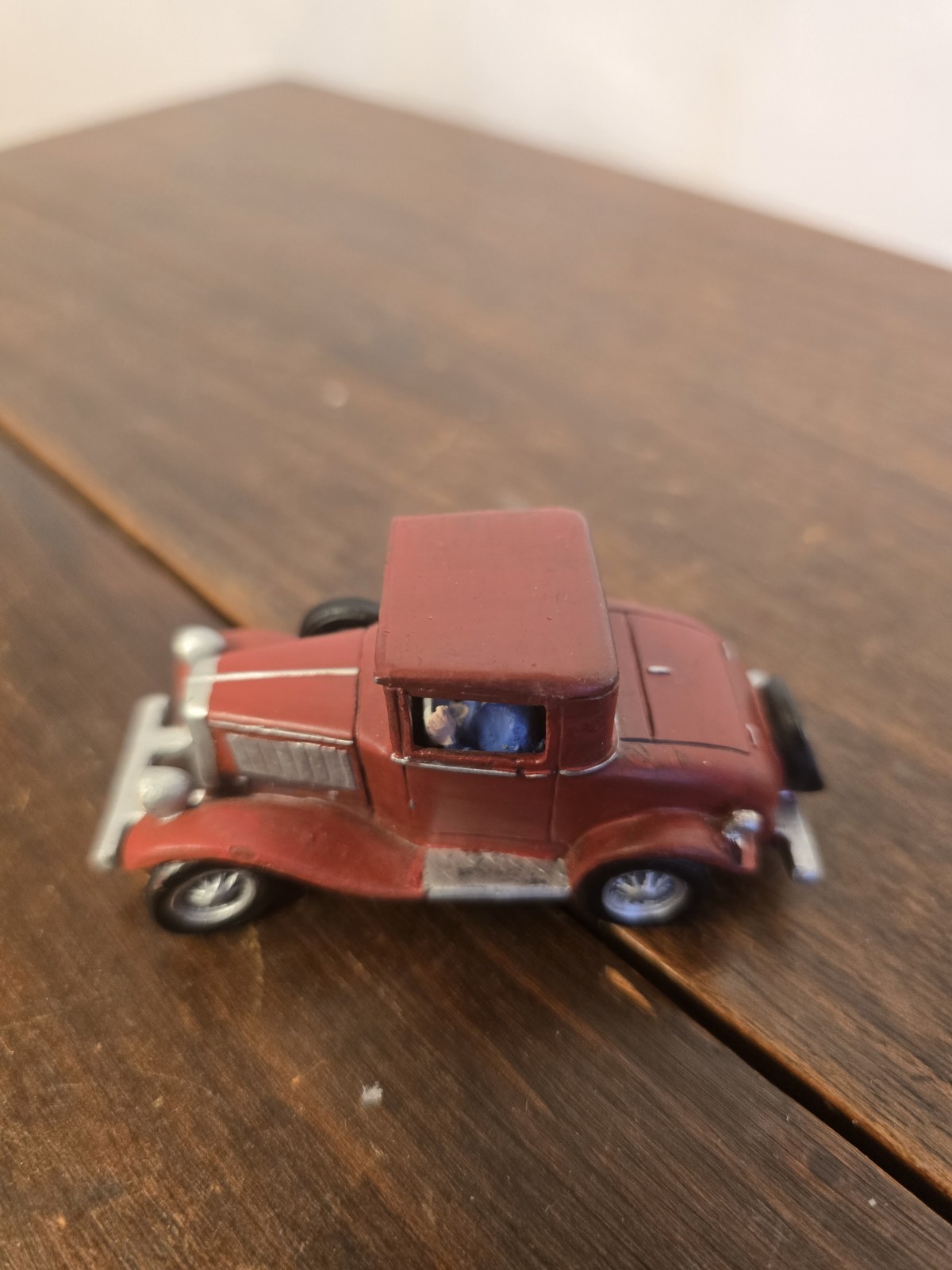 Vintage Howtorne Red Car Figurine Village Scene Christmas Holiday Table Decor