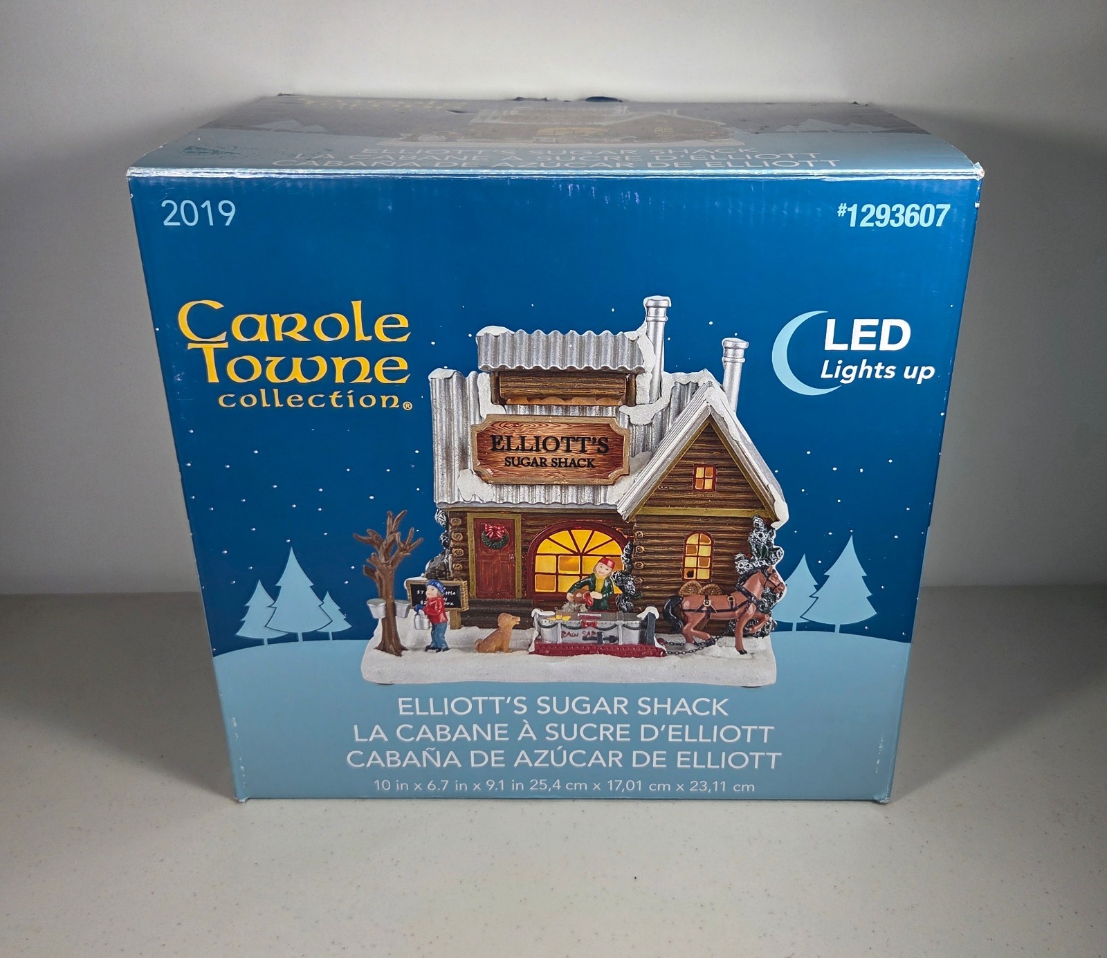 Carole Towne 2019 Collection Elliott’s Sugar Shack Village Cabin Building Lights