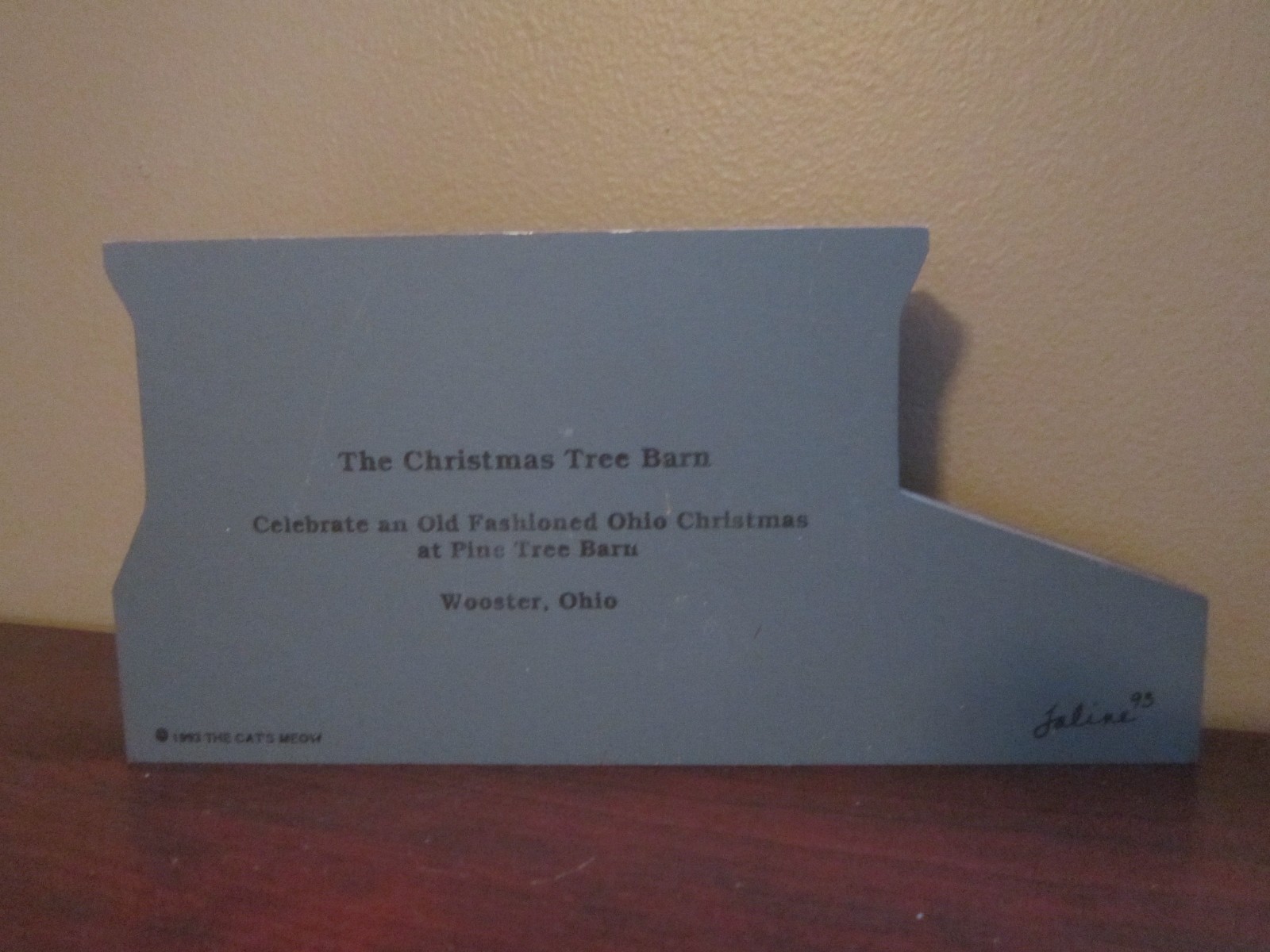 THE CHRISTMAS TREE BARN CAT’S MEOW VILLAGE WOOSTER OHIO PINE TREE BARN 1993