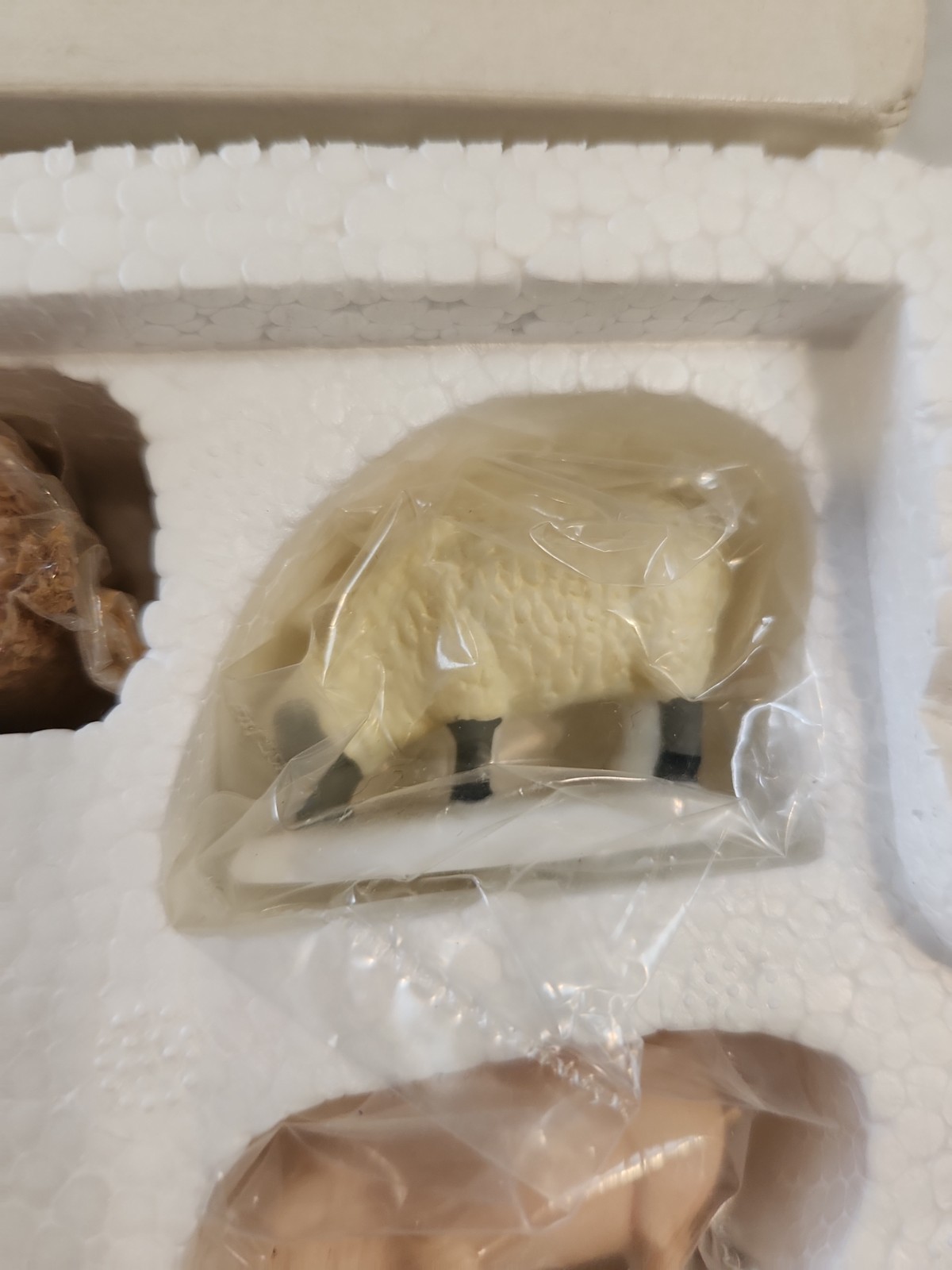 Department 56 Heritage Village Collection Farm Animals Set #56588 New In Box