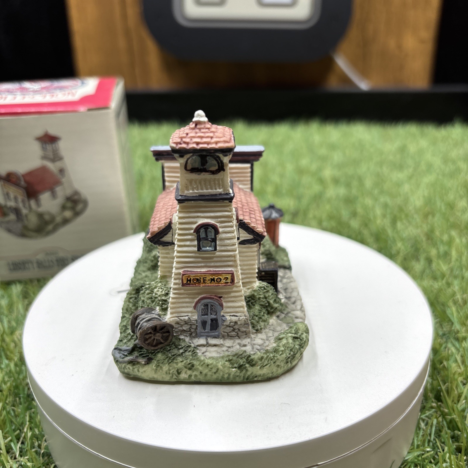 1992 Liberty Falls Fire Station AH10 Americana Collection in box