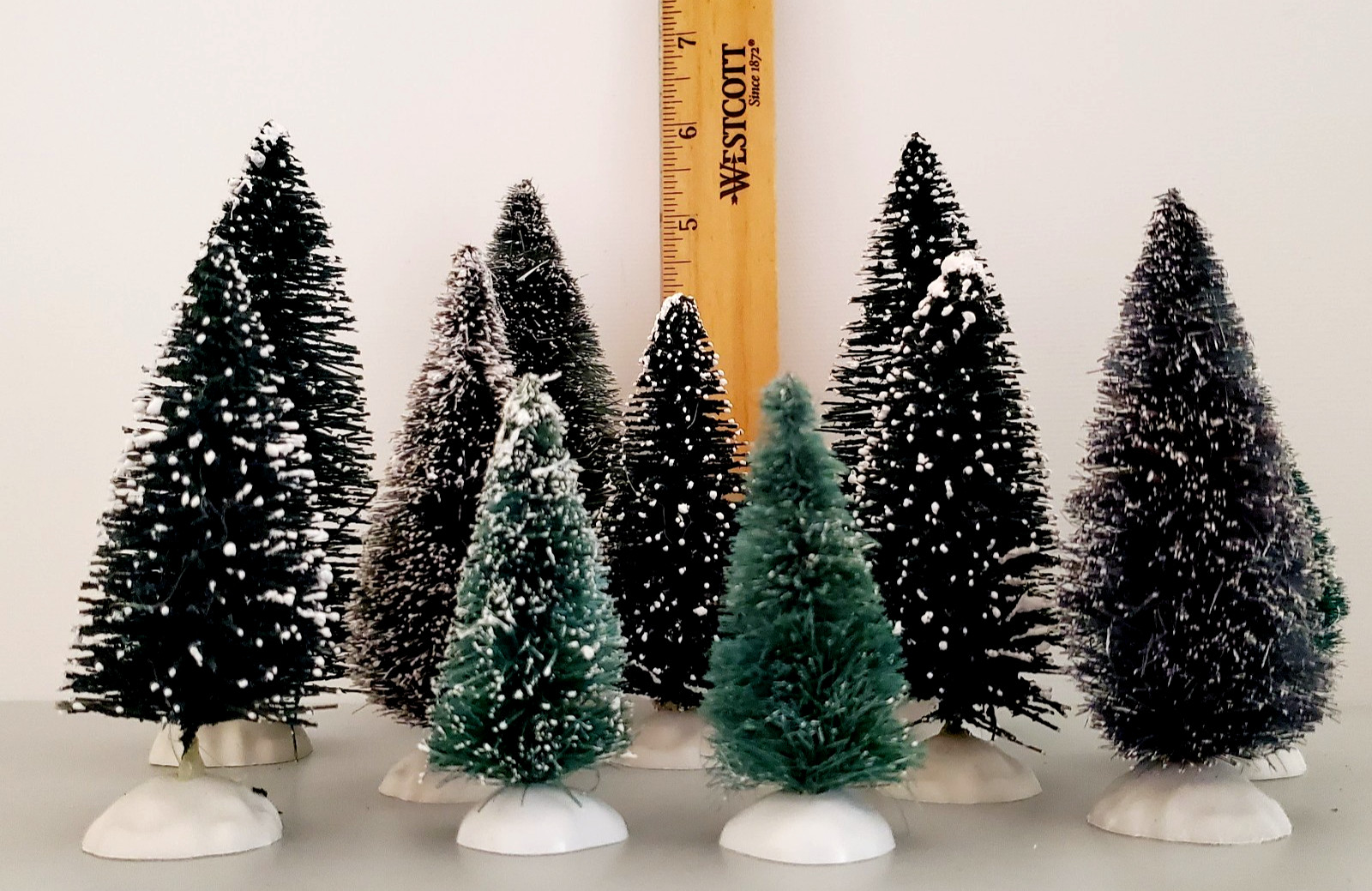 Lot of 11 Christmas Village Trees – Trees #03💖