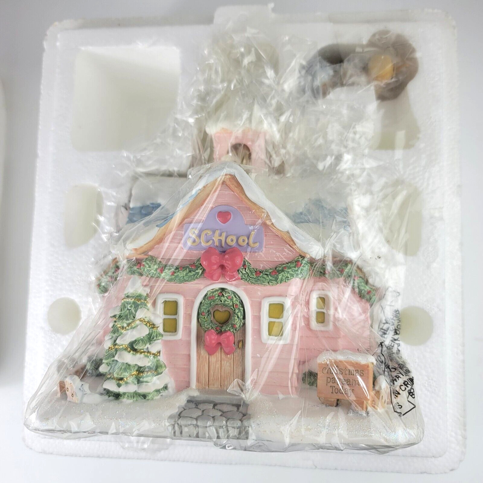 Hawthorne Village Precious Moments Merry Memories School Lighted Holy Family Fig