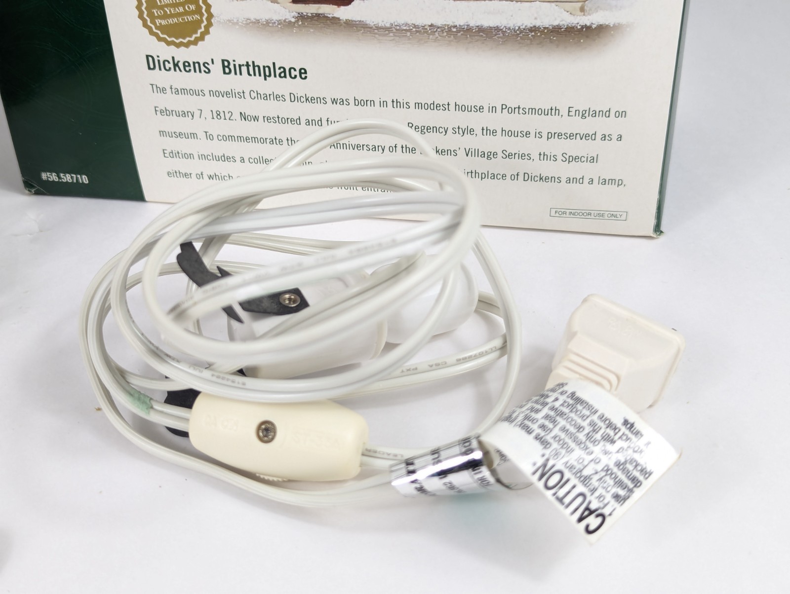 Dept. 56 Dickens’ Birthplace Special Edition With Accessory Dickens’ Village