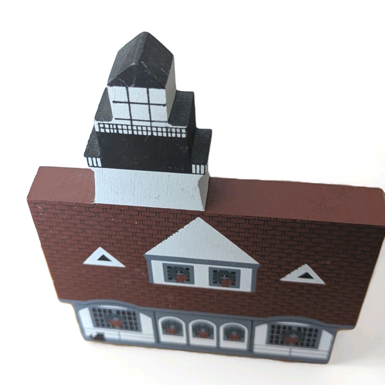 🐈‍⬛ ’87 Cats Meow Portland Head Lighthouse Maine Christmas Series Shelf Sitter