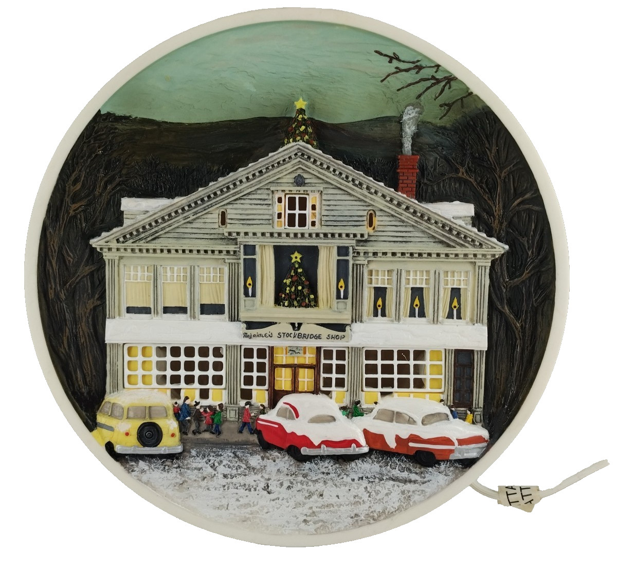 Norman Rockwell Main Street Stockbridge Shop Lighted Plate Holiday Decor B2