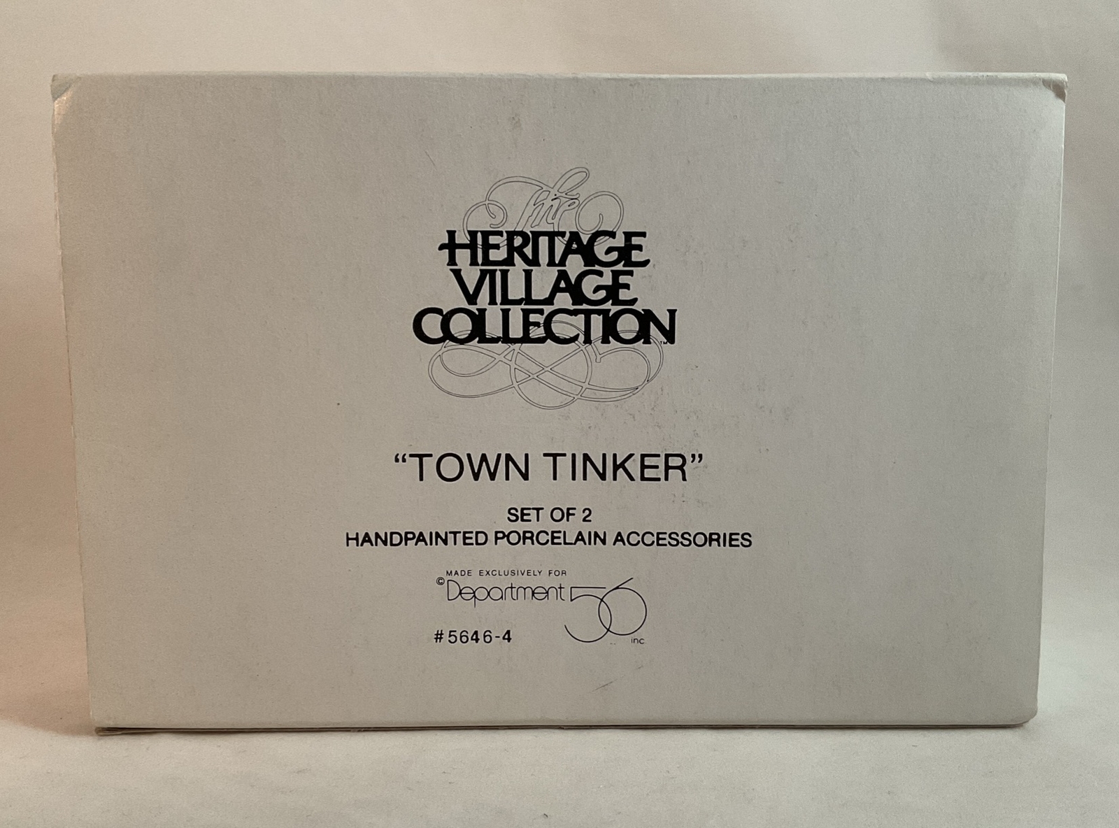 Department 56 #5646-4 Town Tinker Heritage Village Accessory Complete With Pots
