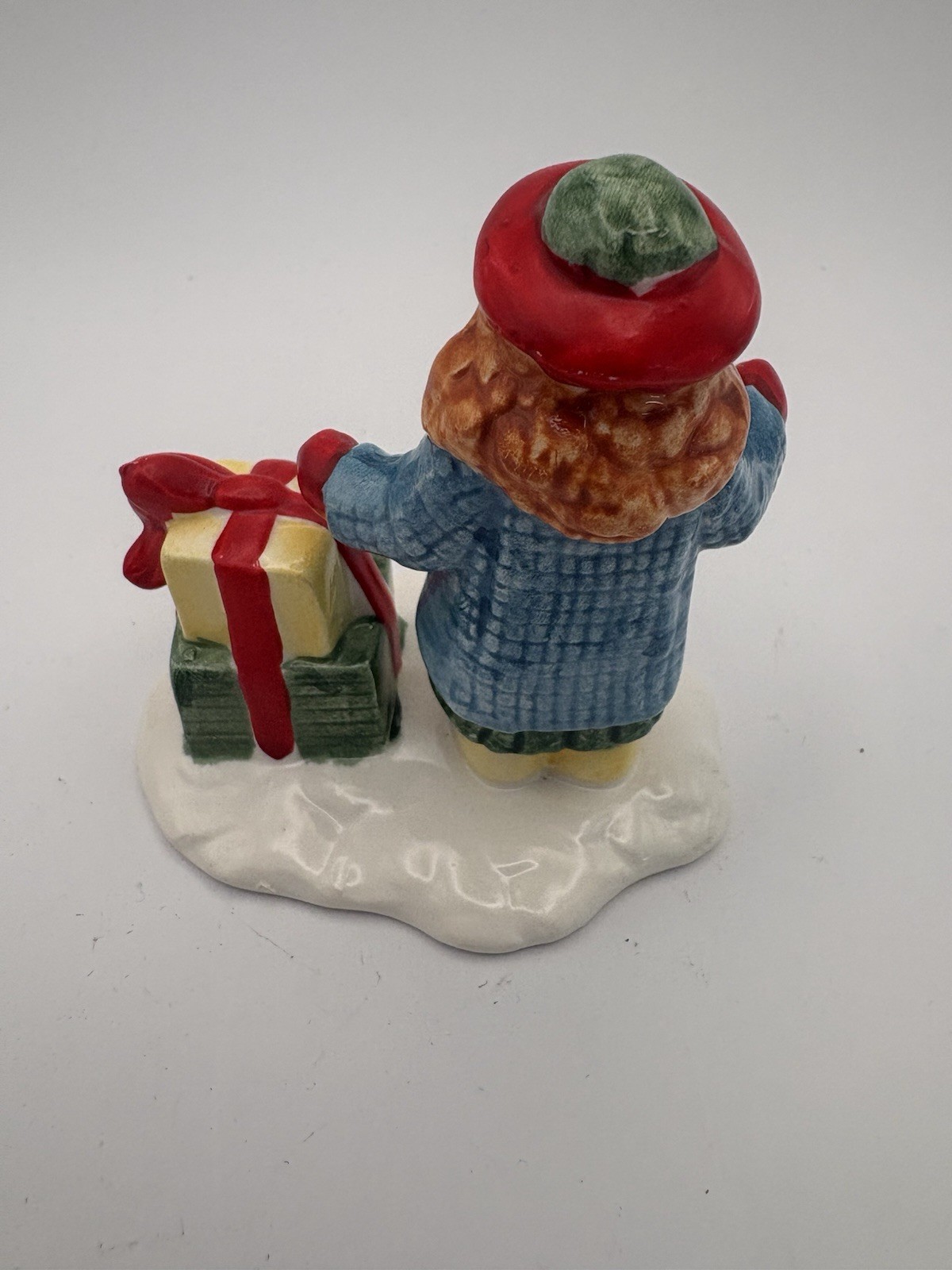 Department 56 Original Snow Village Shopping Girl with Presents 50962 Retired