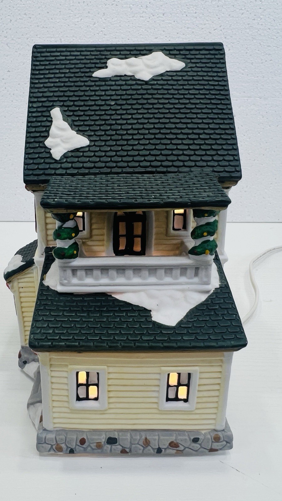 Copperfield Keepsake “Doctor G. Lowenstein ” Porcelain Lighted House Excellent !