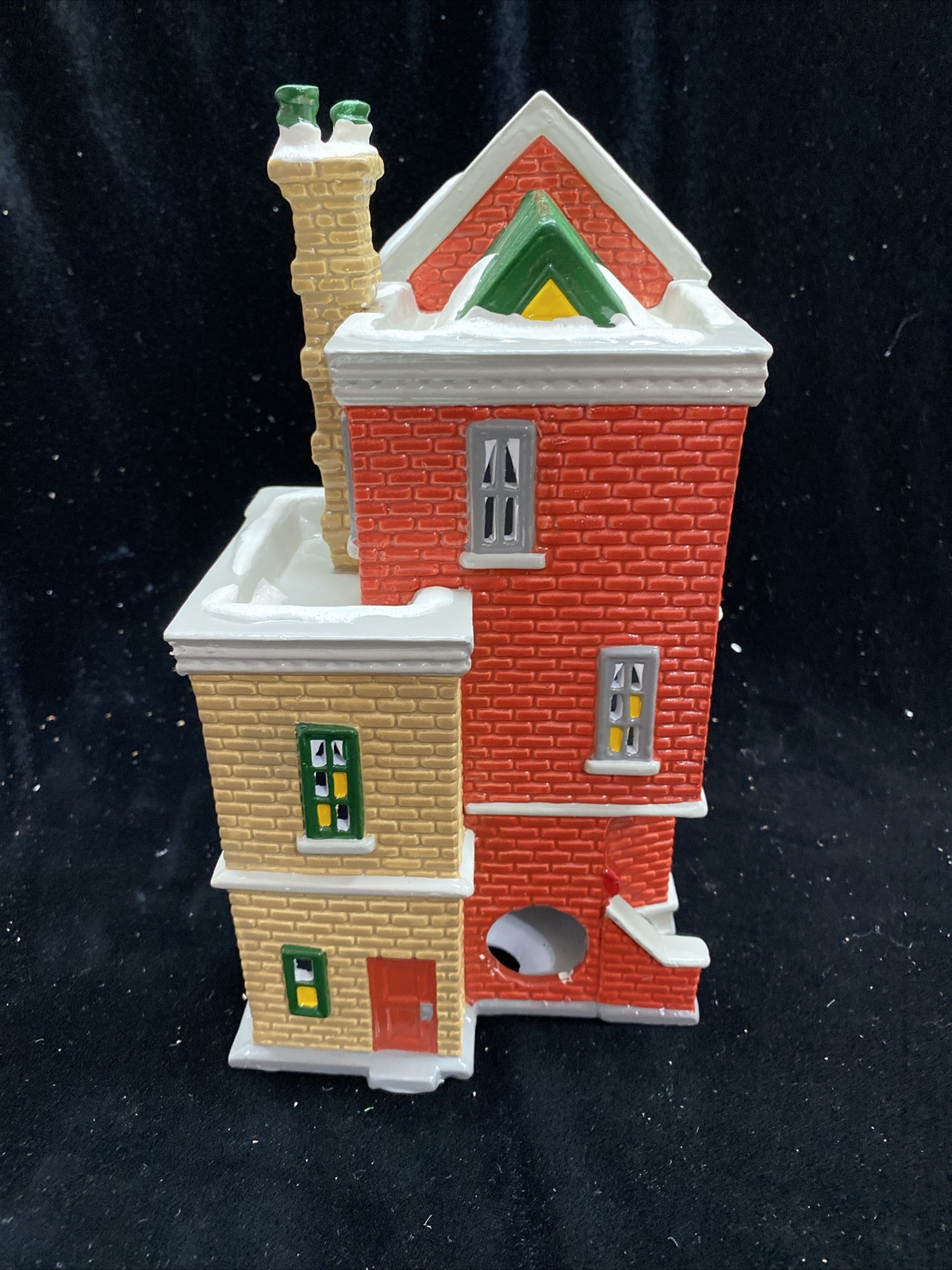 DEPT 56 #54054 “Finklea’s Finery: Costume Shop” 1991 MIB W/Tag & Working Light