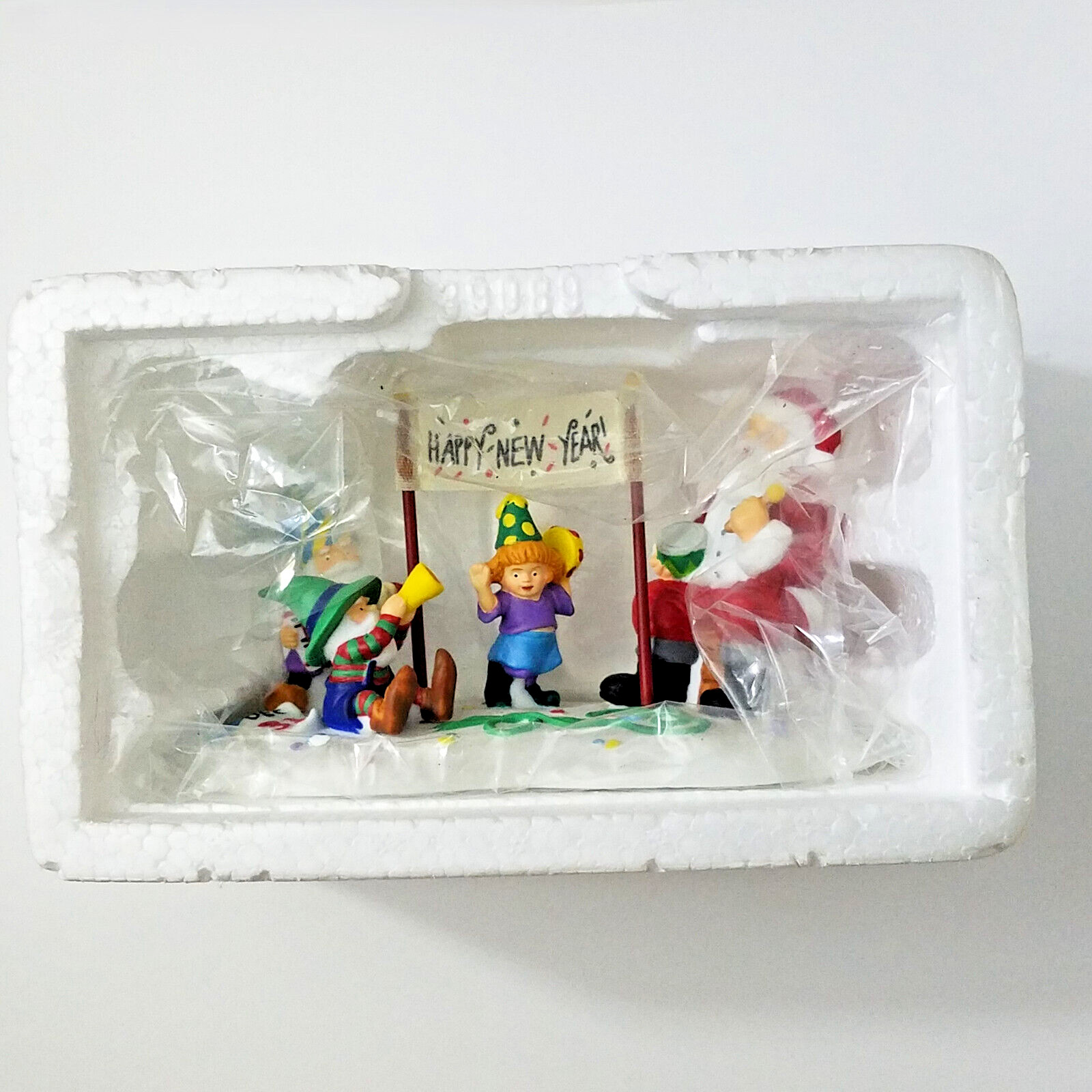 Dept 56 2003 New Year’s At The North Pole North Pole Snow Village Series #56863