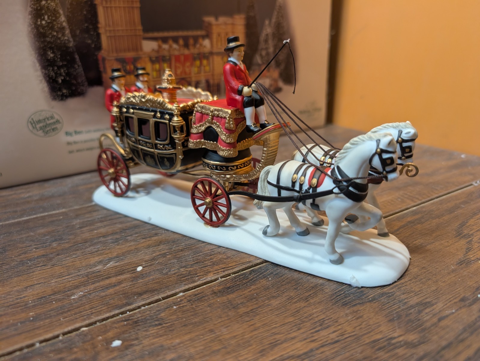 Dept 56 Big Ben Clock Tower London Queens Parliamentary Coach Christmas Village