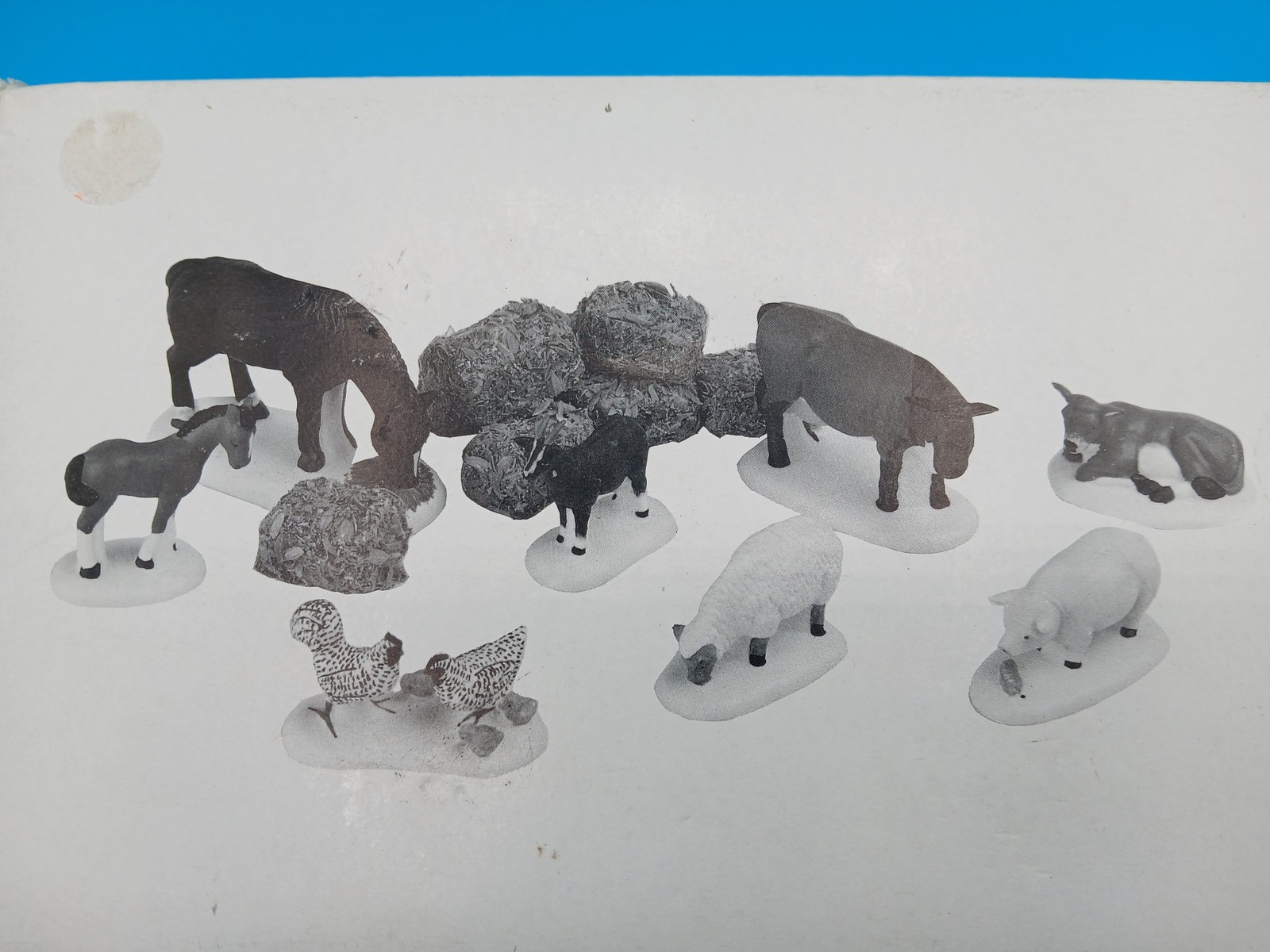 DEPT 56 FARM ANIMALS CHRISTMAS VILLAGE HOUSE ACCESSORY 16pc SET COW HORSE PIG