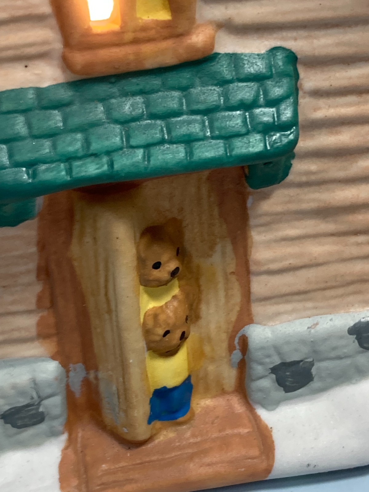 Teddy Bear Lighted Church 5x6x7in VTG 1996 North Pole Express Christmas Village