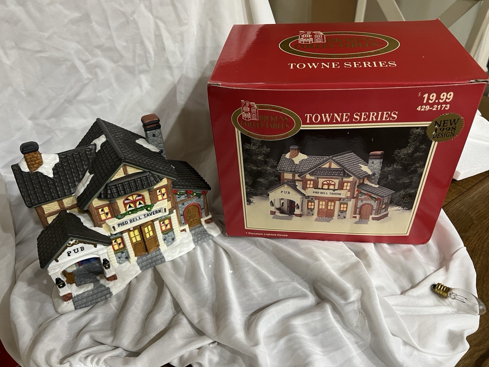 1998 Dickens Collectables Towne Series Pied Bell Tavern Pub Village 429-2173